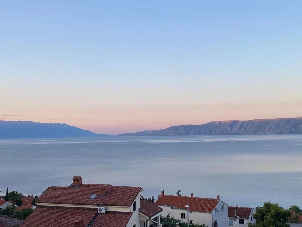 Keti 4 Nv - Apartment 6 Pax With Sea View Novi Vinodolski Croatia